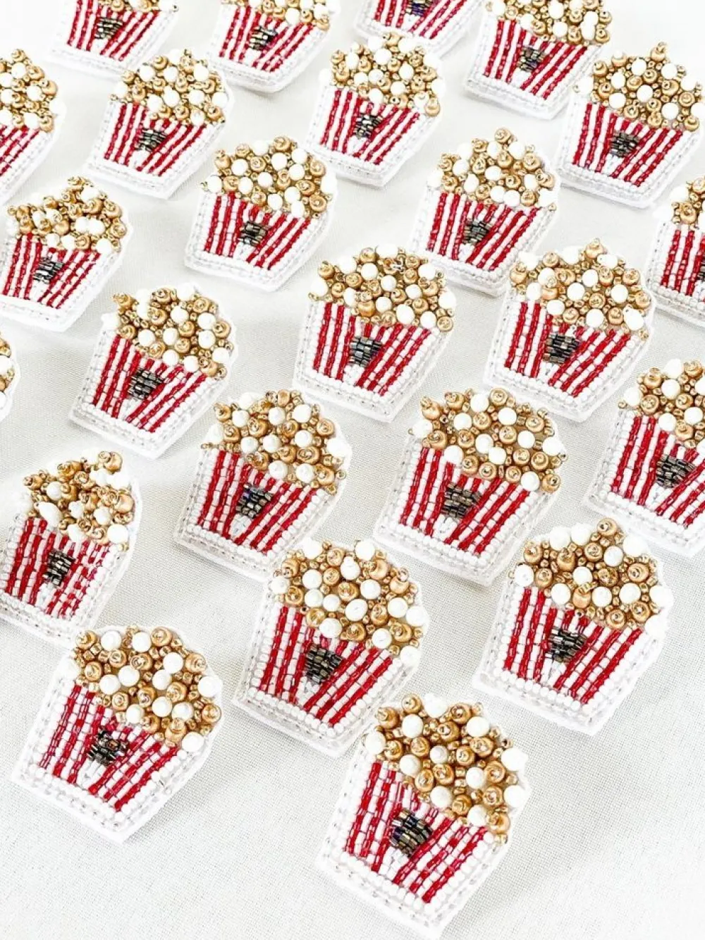 Dos Femmes Popcorn Earrings