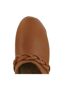 MIA shoes Elsa Luggage Clog